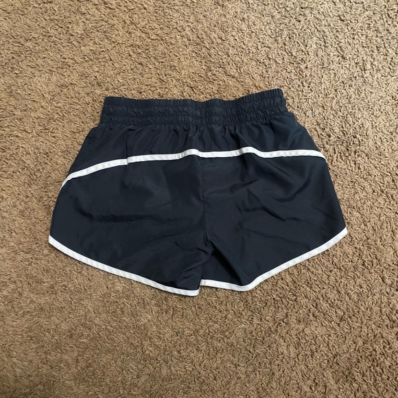 Shorts - Picture 2 of 2